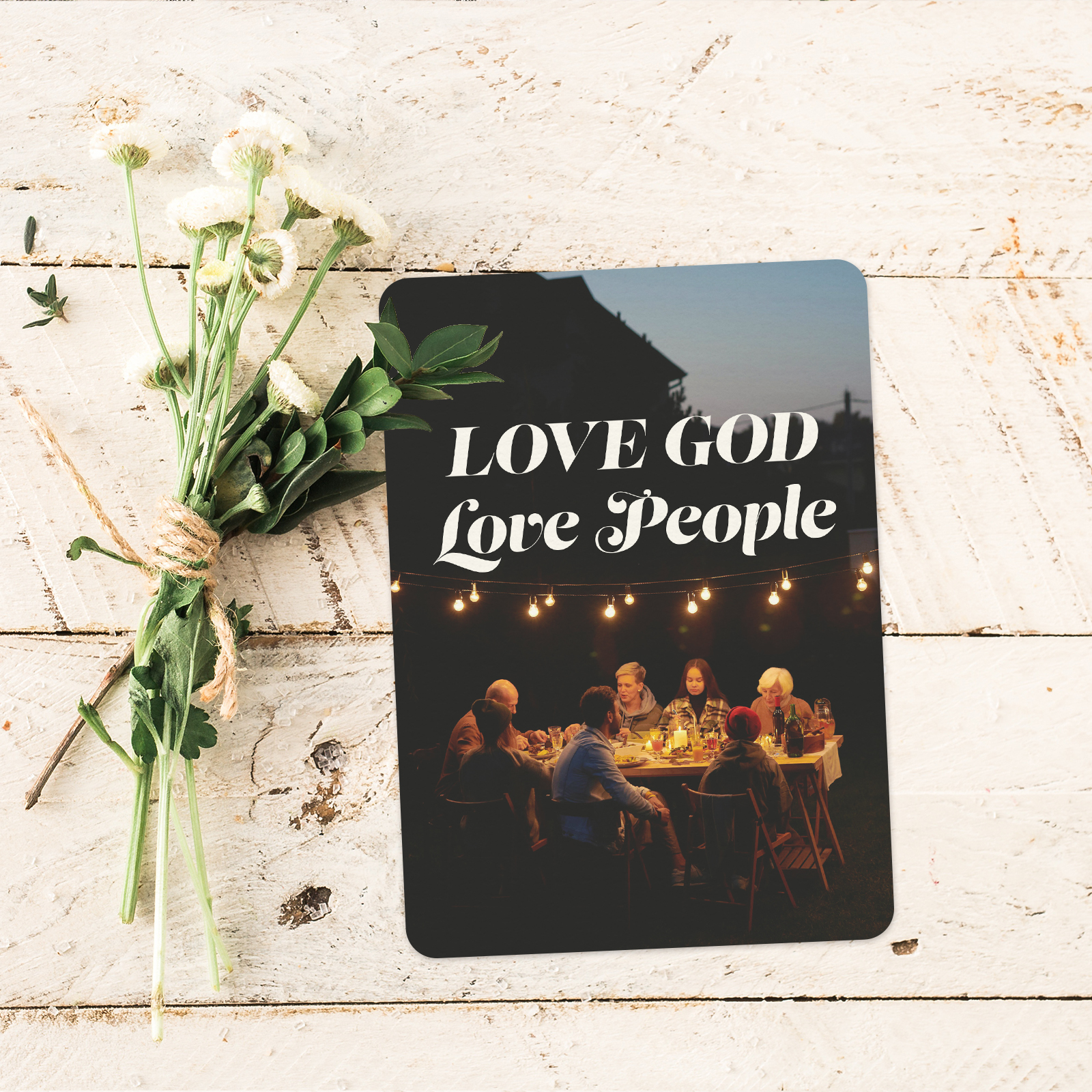 XL-Postkarte - Love God. Love People.